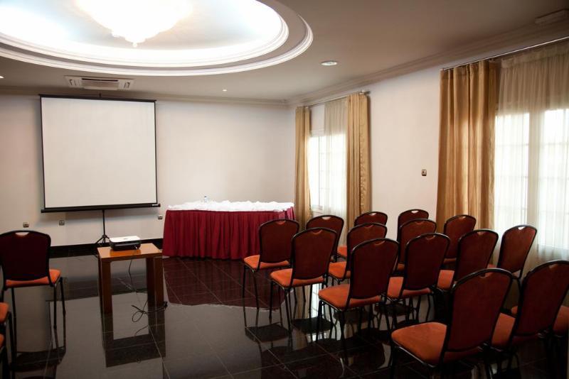 Hotel Florenca Luanda Esterno foto